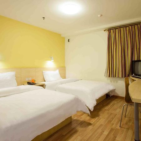 7Days Inn Changchun Renmin Avenue Pingquan Road 외부 사진